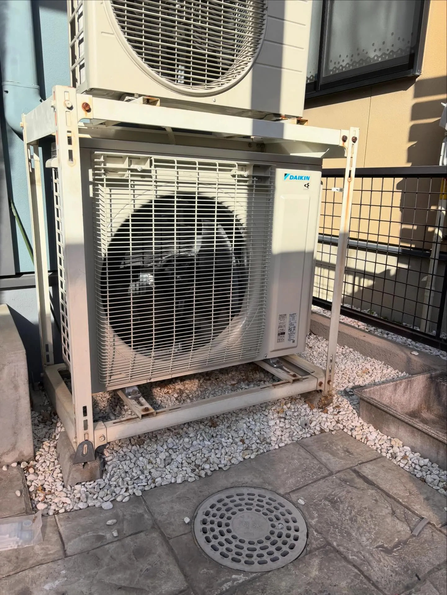 エアコンの更新工事。